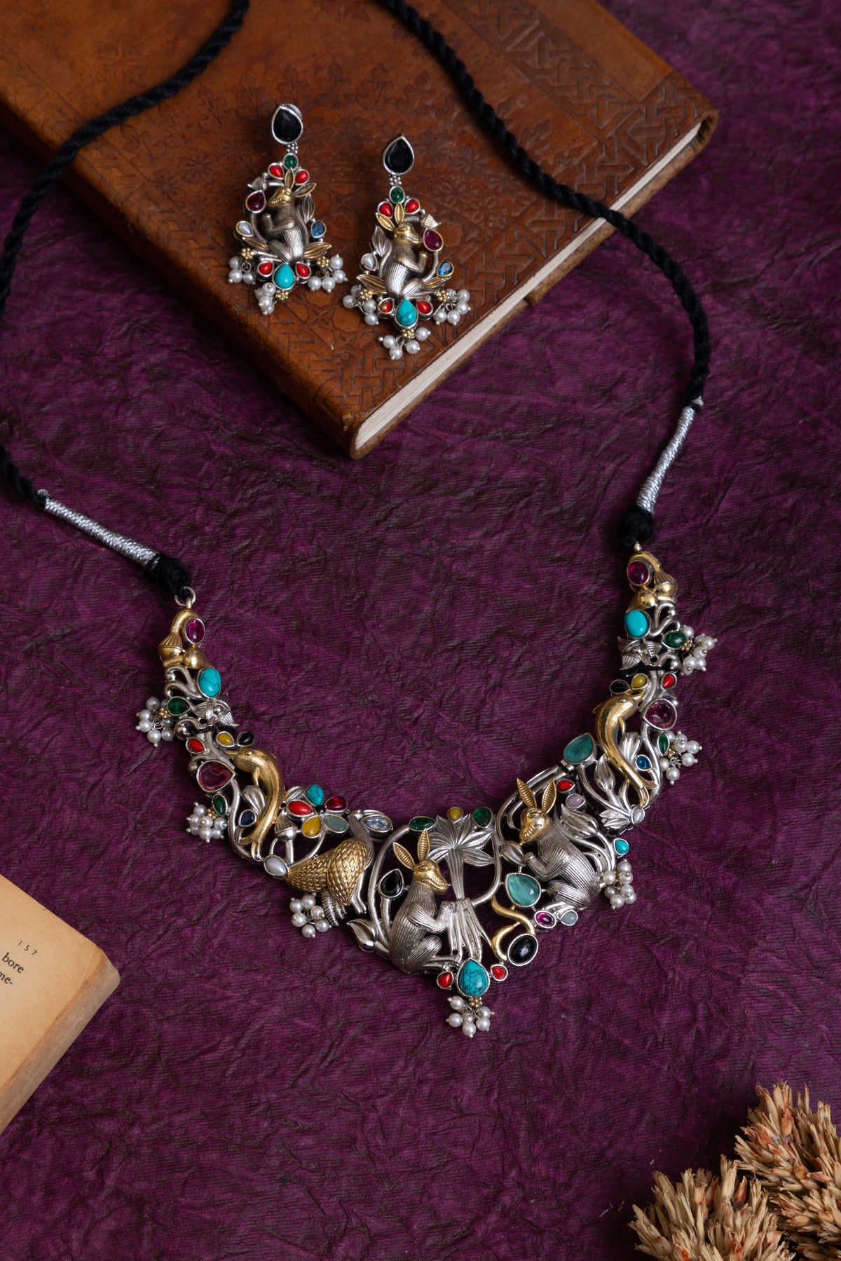 Bhavini two tone rabbit hasli choker