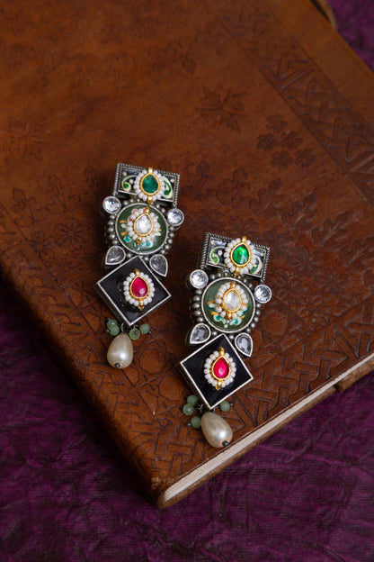 Molina hand painted stone pachi kundan necklace