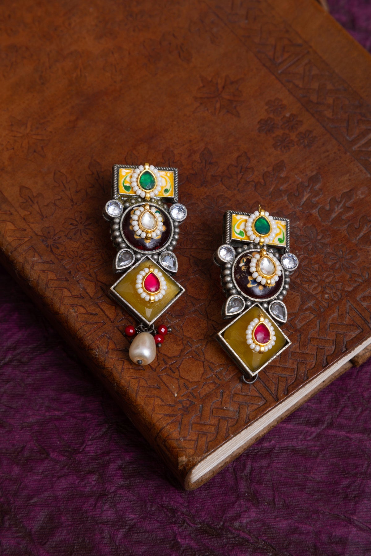 Molina hand painted stone pachi kundan necklace