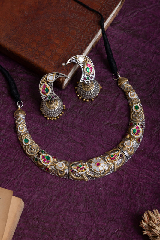 Draupadi fusion two tone pachi kundan hasli choker
