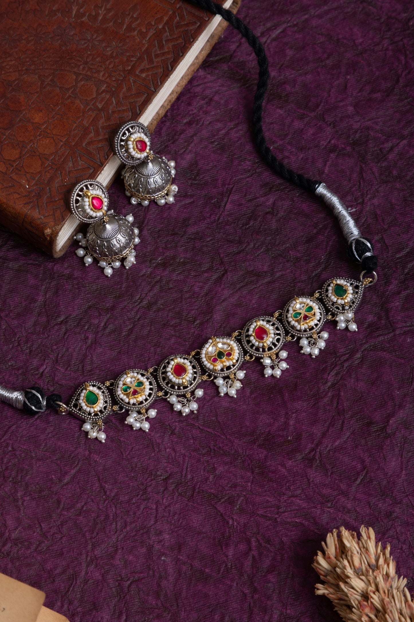 Rashi fusion pachi kundan two tone choker