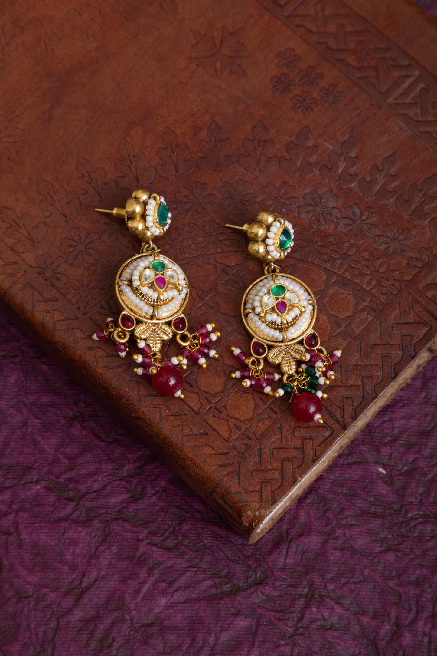 Naina pachi kundan gold heritage choker