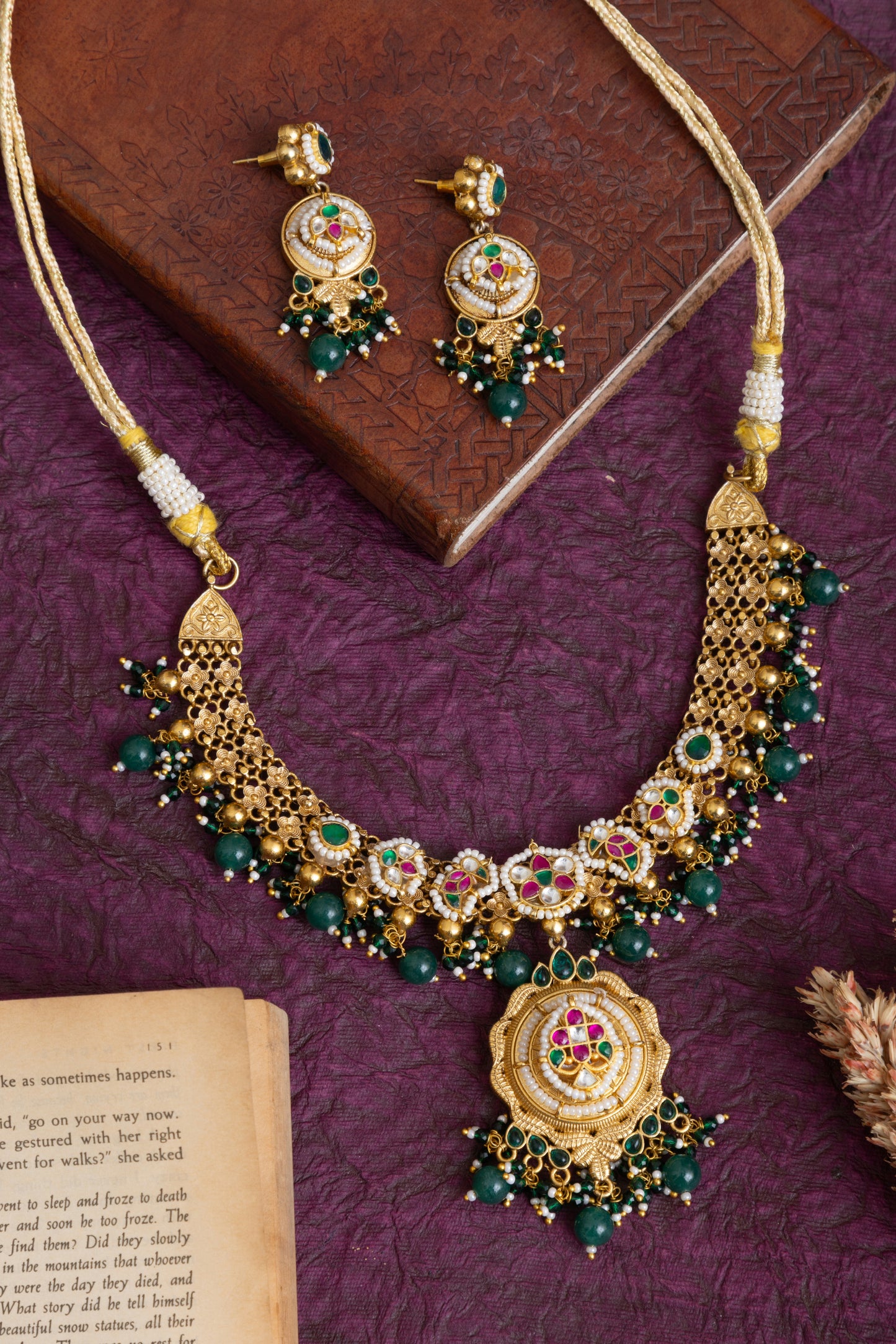Naina pachi kundan gold heritage choker