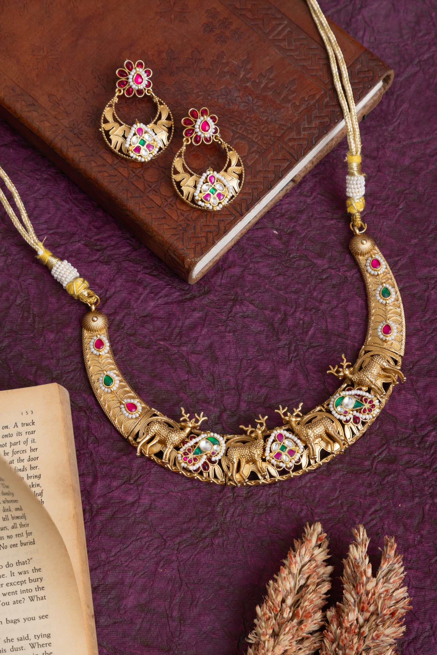 Kasturi pachi kundan gold hasli