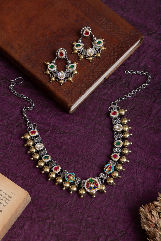 Anitha kolhapuri pachi kundan choker