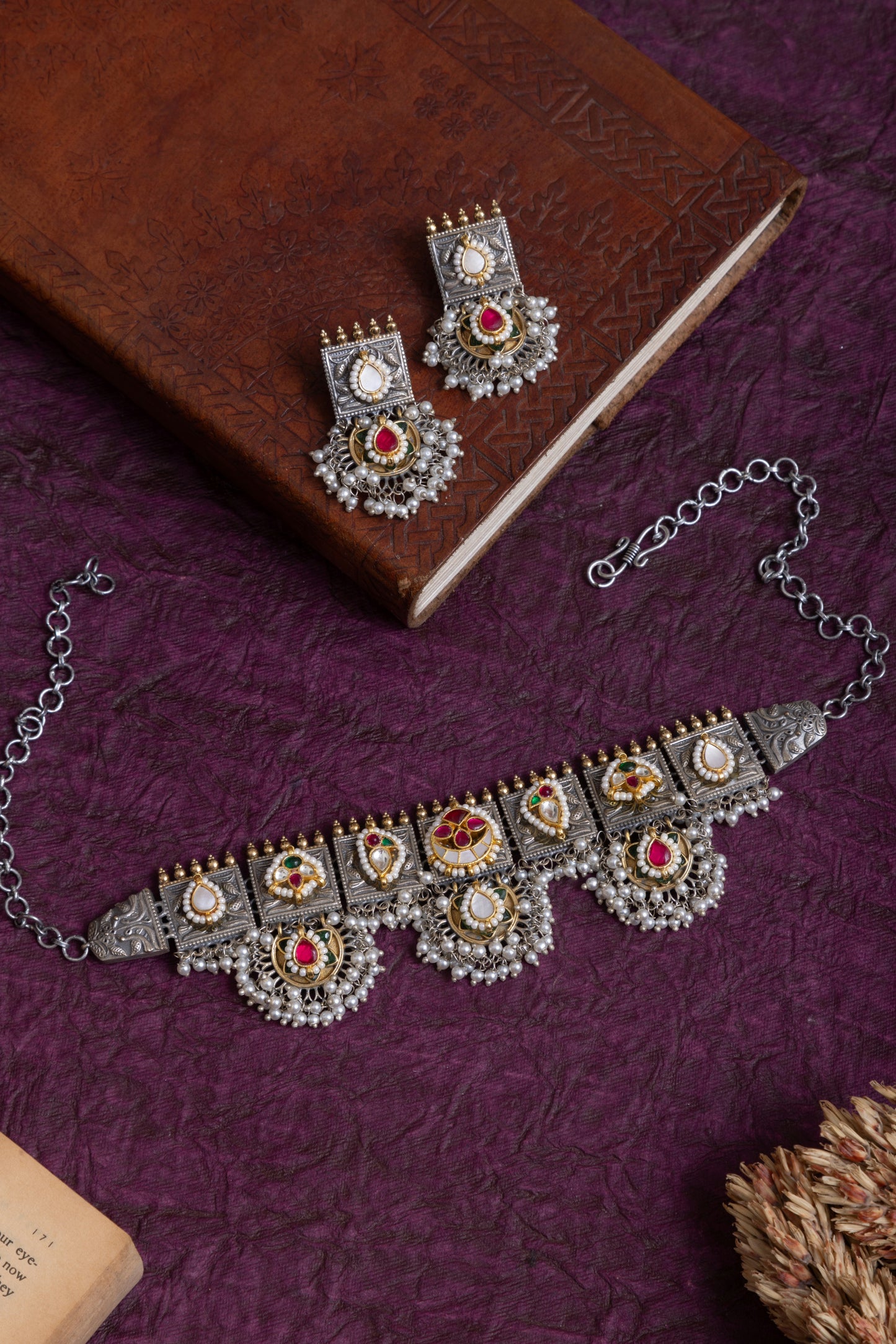 Urmila two tone fusion pachi kundan choker