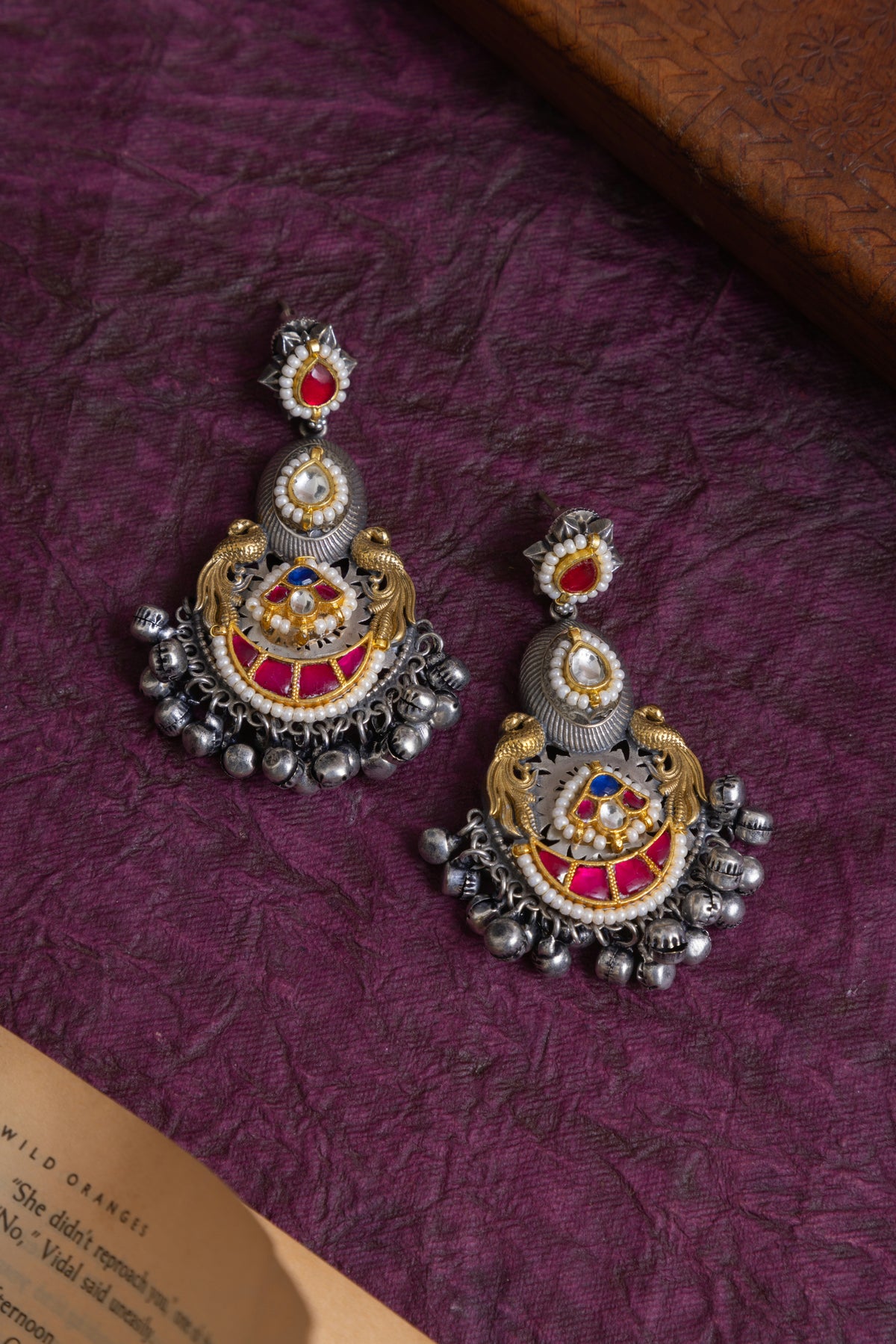 Desai two tone fusion ghunghroo pachi kundan earrings