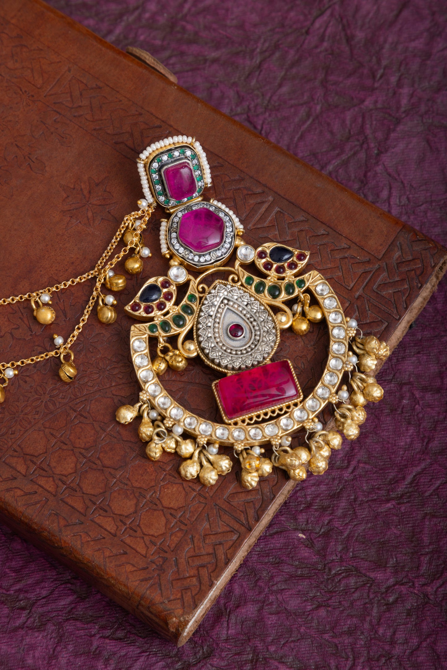 Dharti fusion gold chandbali