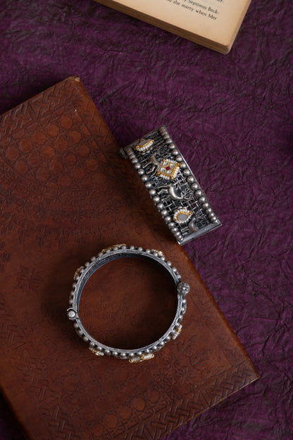 Kinal large size  antique fusion pachi kundan deer kada