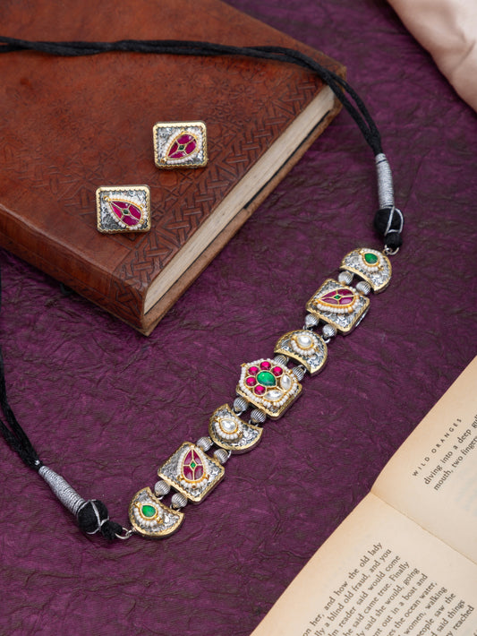 Gulmohar - the pachi kundan choker