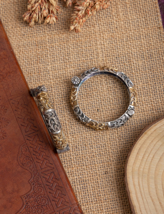 Small size chittai dual tone kada