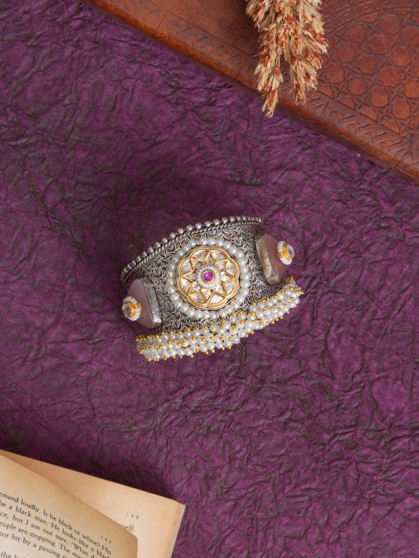 Pankhuri fusion kundan handcuff