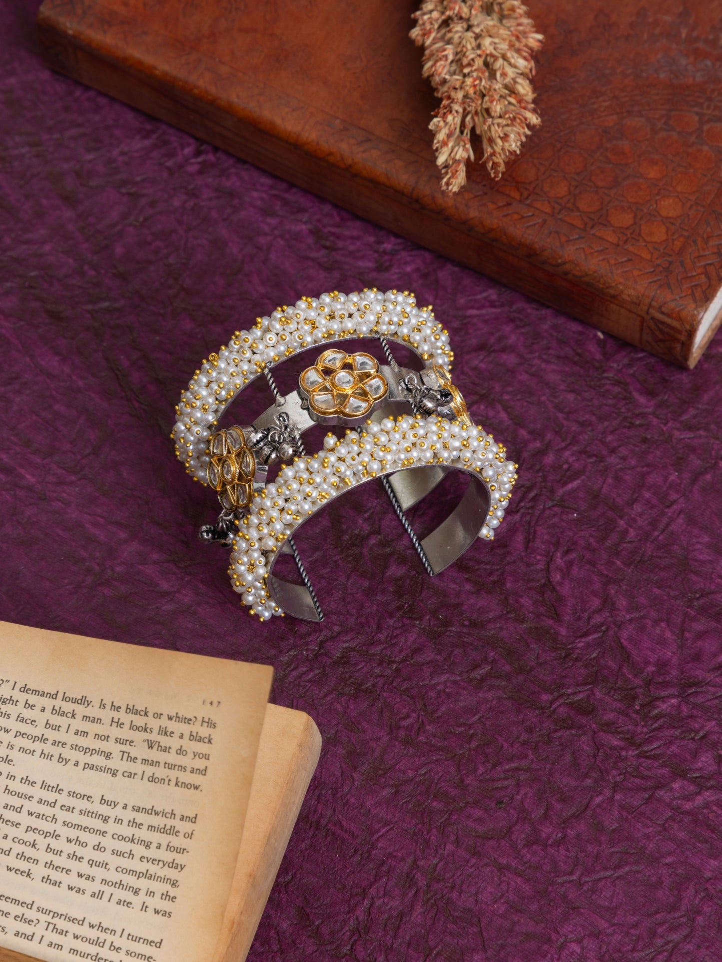 Rajeshwari pearl fusion handcuff