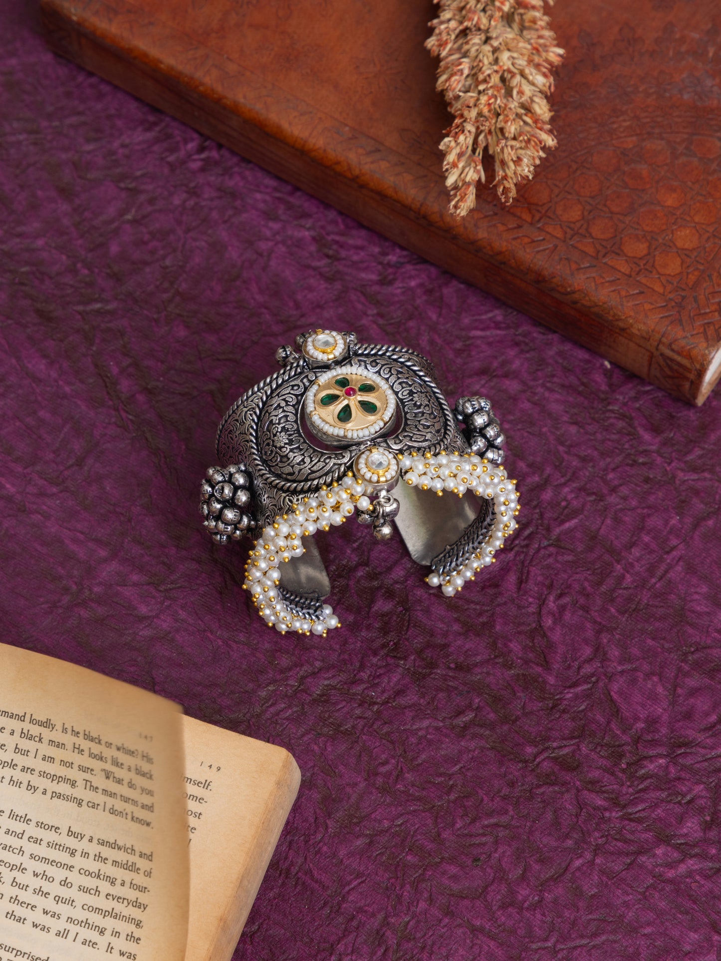 Devyani fusion handcuff