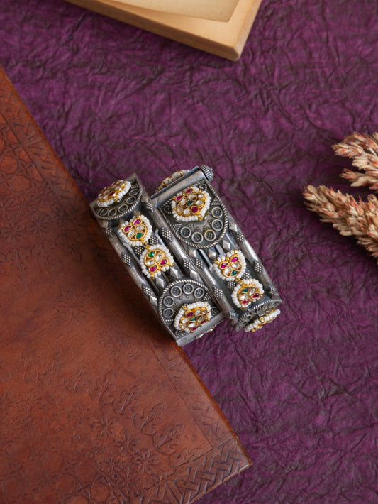 Large size Rangoli fusion kundan kada