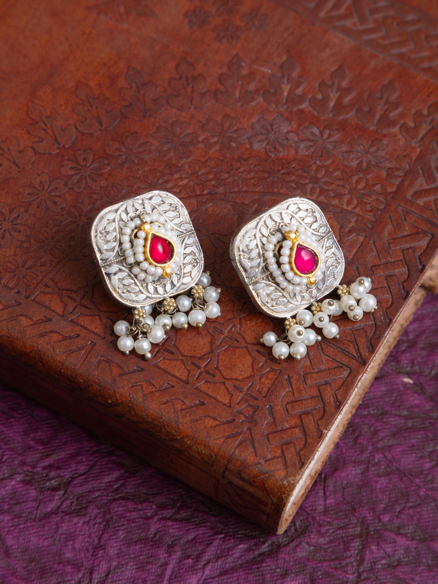 Darbari fusion kundan choker