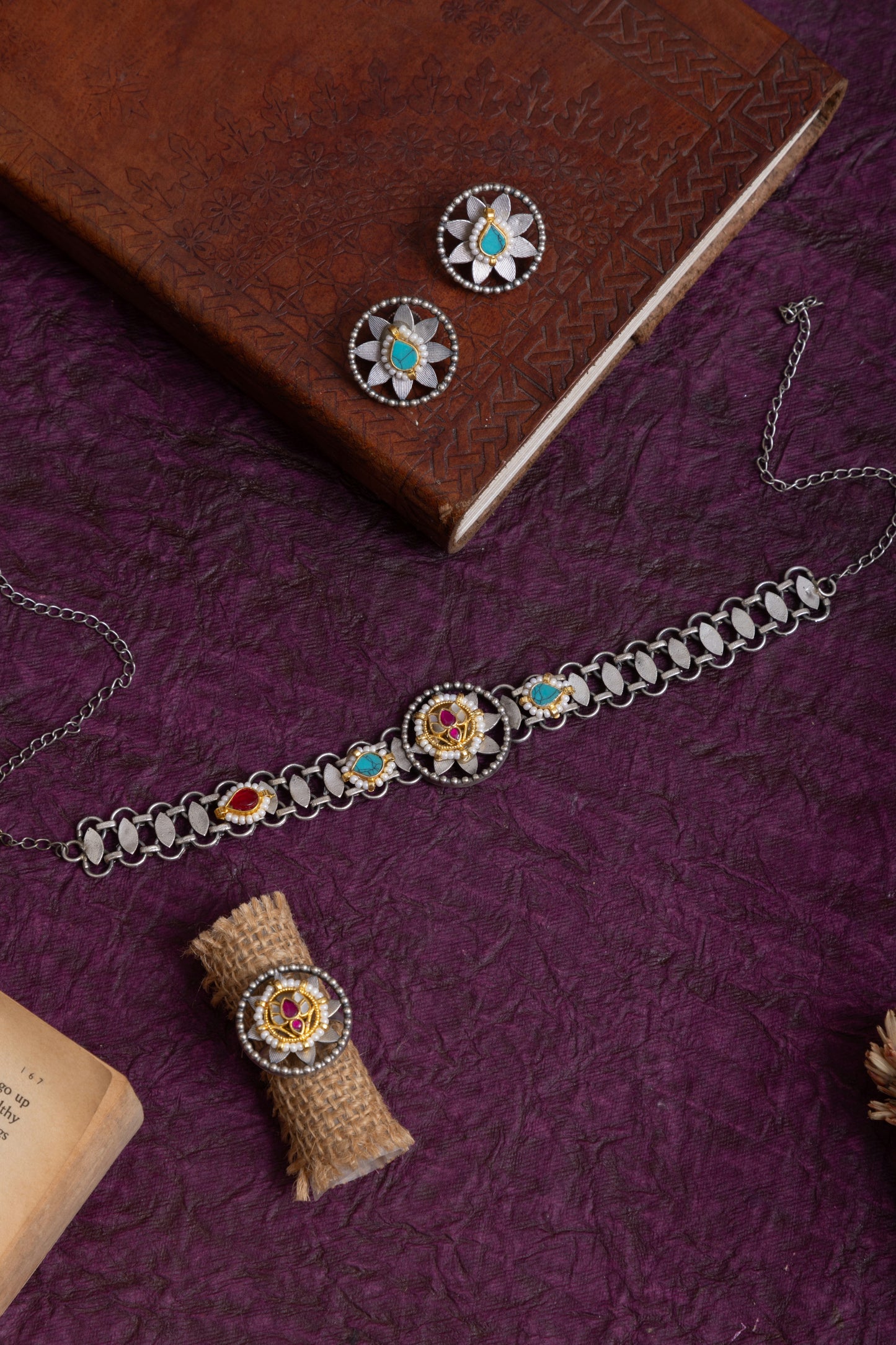 Suchi antique fusion pachi kundan choker