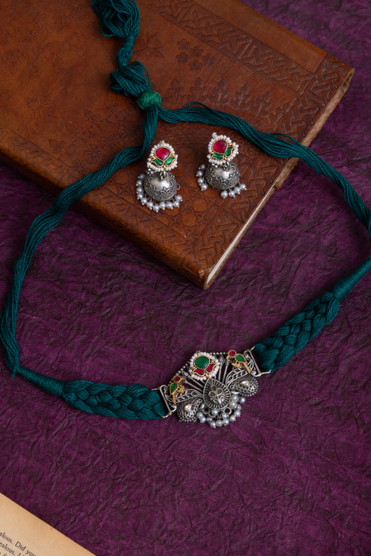 Chiragi handcrafted Fusion  thread choker