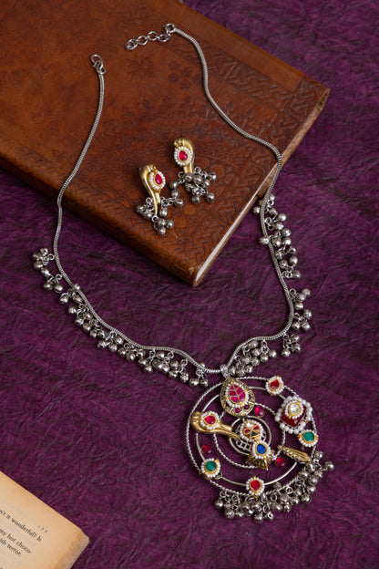 SAYALI handcrafted Fusion pachi kundan ghunghroo necklace