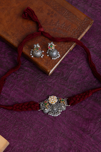 Chiragi handcrafted Fusion  thread choker