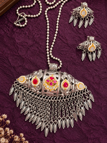 Barsha pachi kudan antique silver necklace