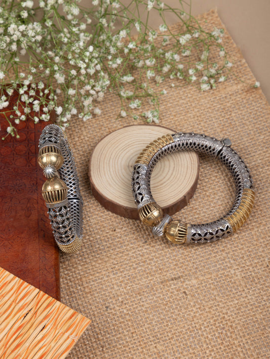 Large size Dual tone chittai work bangle