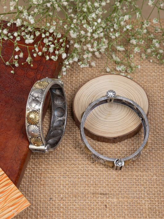 Large size Dual tone chakra kada