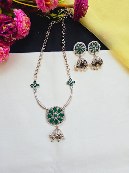 Aisha moh necklace