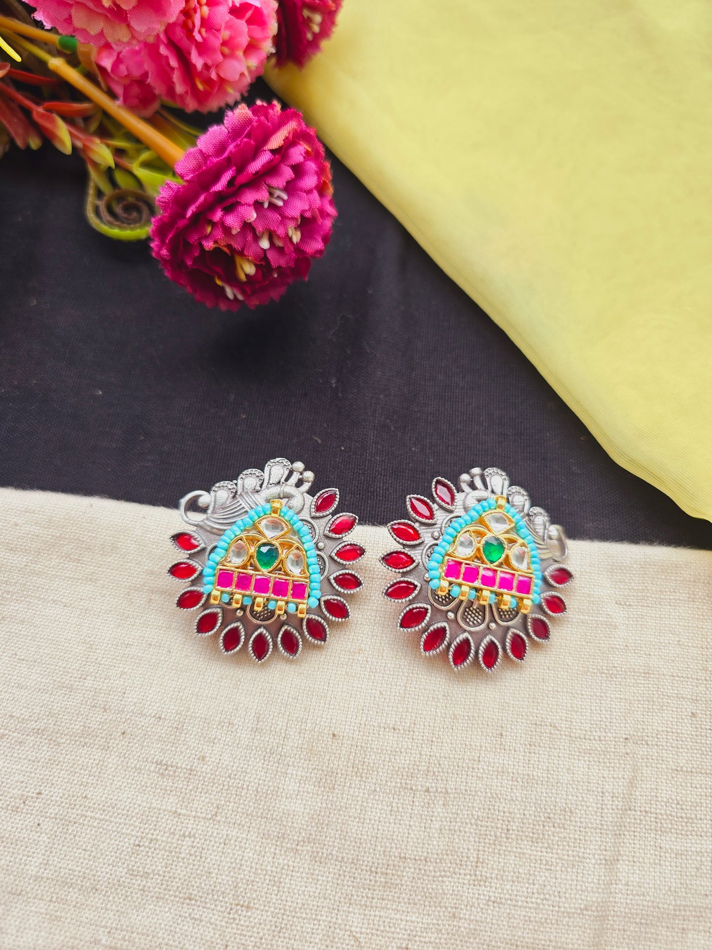 Pachi kundan studs