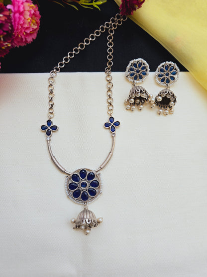 Aisha moh necklace